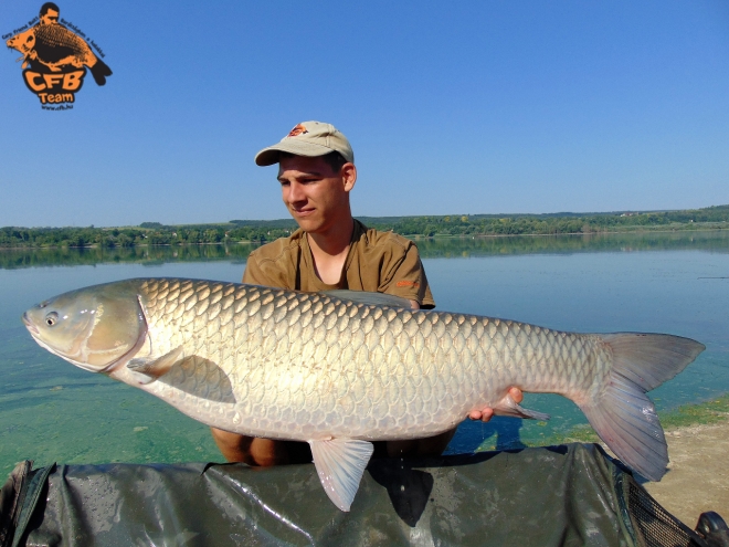 Szenzációs horgászat Fehérvárcsurgón a tomboló kánikulában